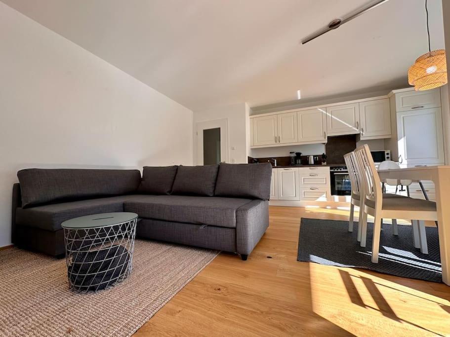 Apartament Wohntraum Fuer Familien & Geschaeftsreisende Kempten Zewnętrze zdjęcie